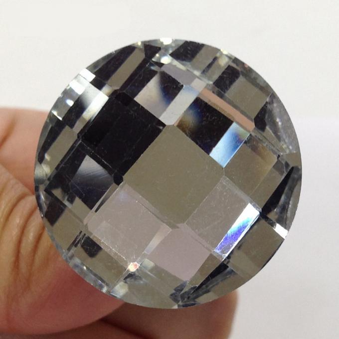 Forma combinada da grade do botão do cristal de rocha do ferro botões de cristal de vidro para o sofá